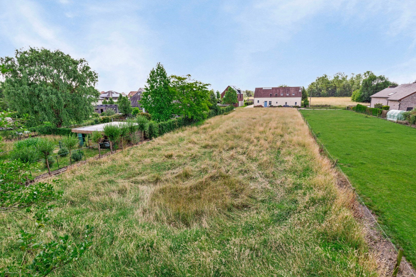 Bouwgrond van 17a15ca met zicht op een natuurgebied 