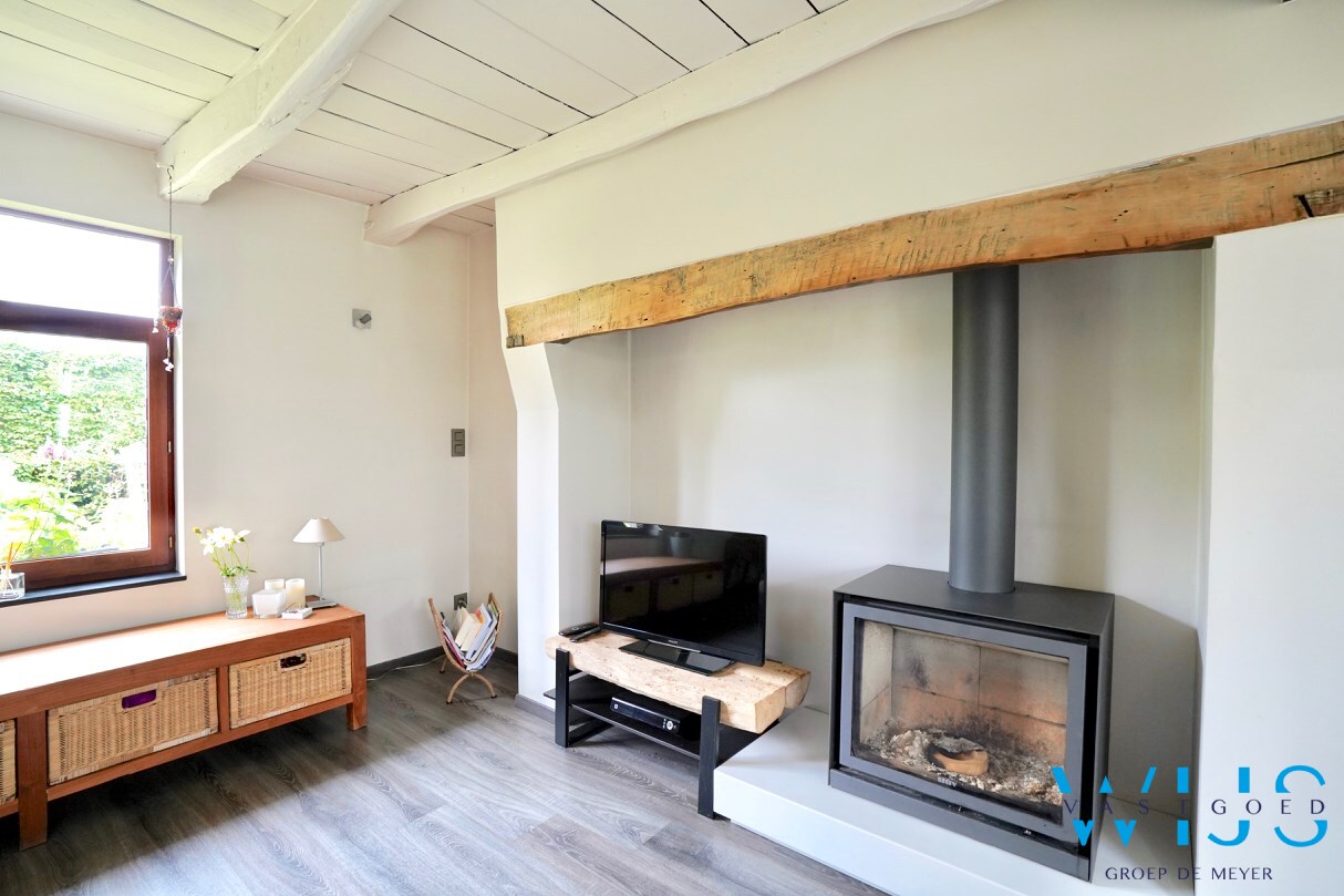 Idyllisch gelegen hoeve op 6.802 m&#178; te ASSENEDE ! 
