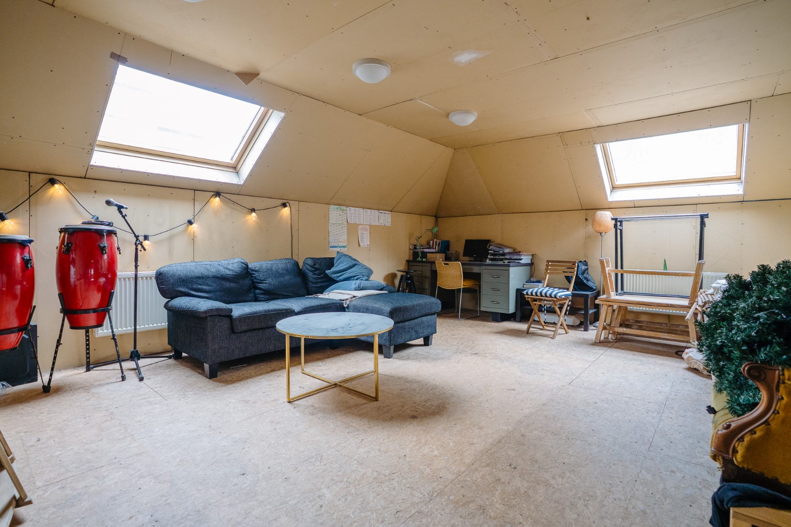 INSTAPKLAAR HANDELSPAND OP TOPLOCATIE 