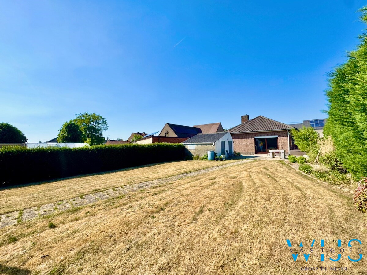 Ideale bungalow op 930m&#178; in Ertvelde 