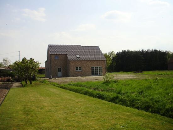 Nieuwbouwvilla op ca. 1,5ha 