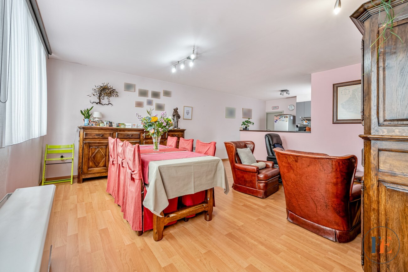 Woning/appartement met koer in het centrum van Destelbergen 