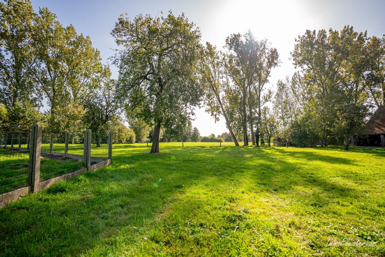 Idyllisch gelegen te renoveren hoeve te Deinze op ca. 6 ha 