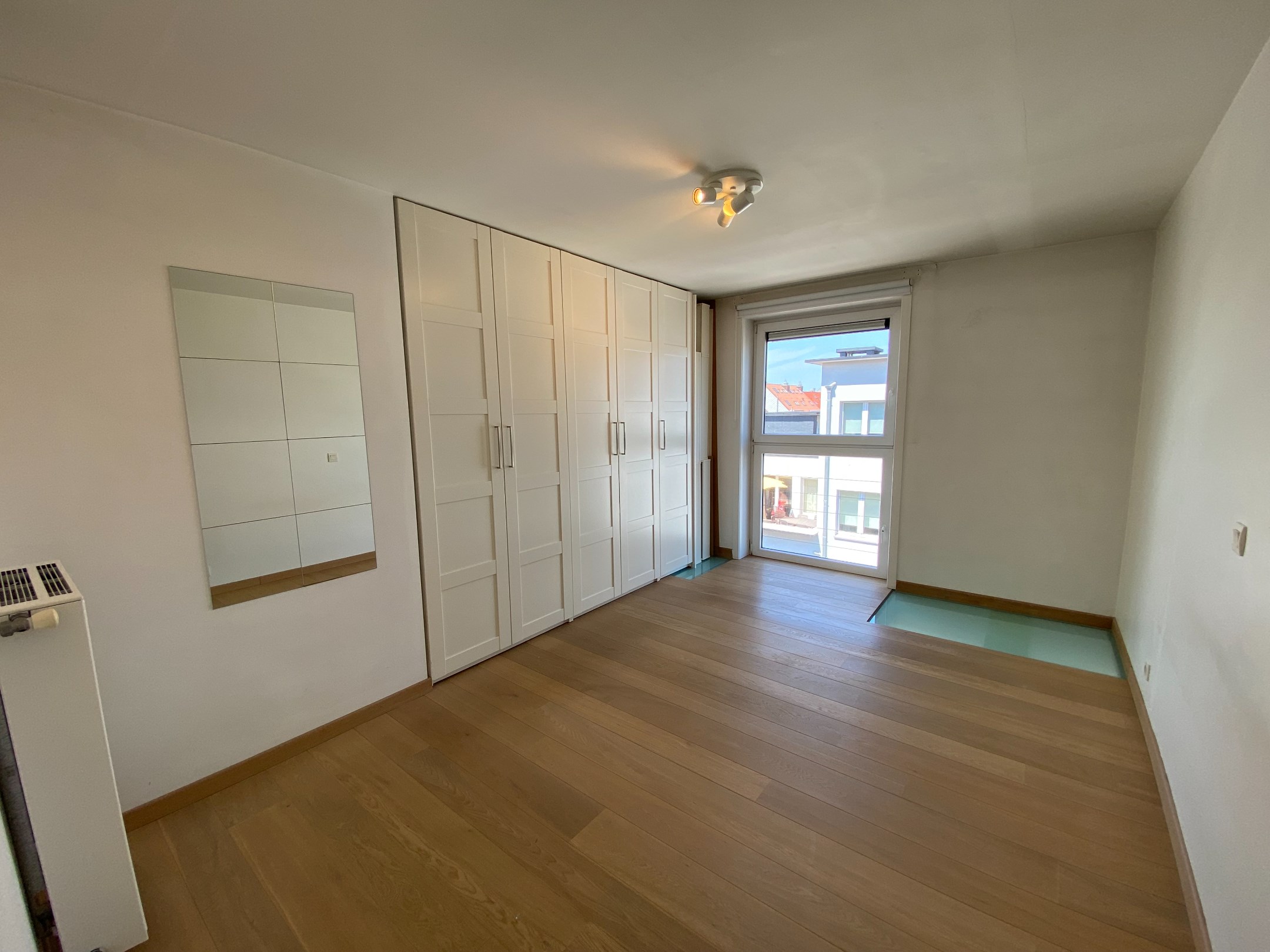 NON MEUBL&#201; - Appartement en duplex au centre de Knokke-Heist avec 2 chambres &#224; coucher 