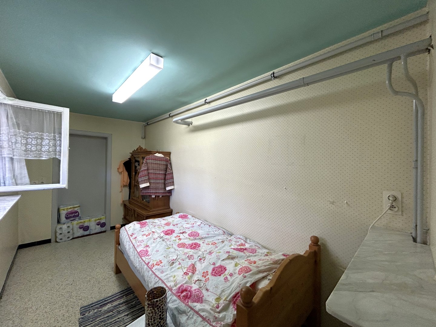 Te renoveren woning met landelijke ligging in Geel 