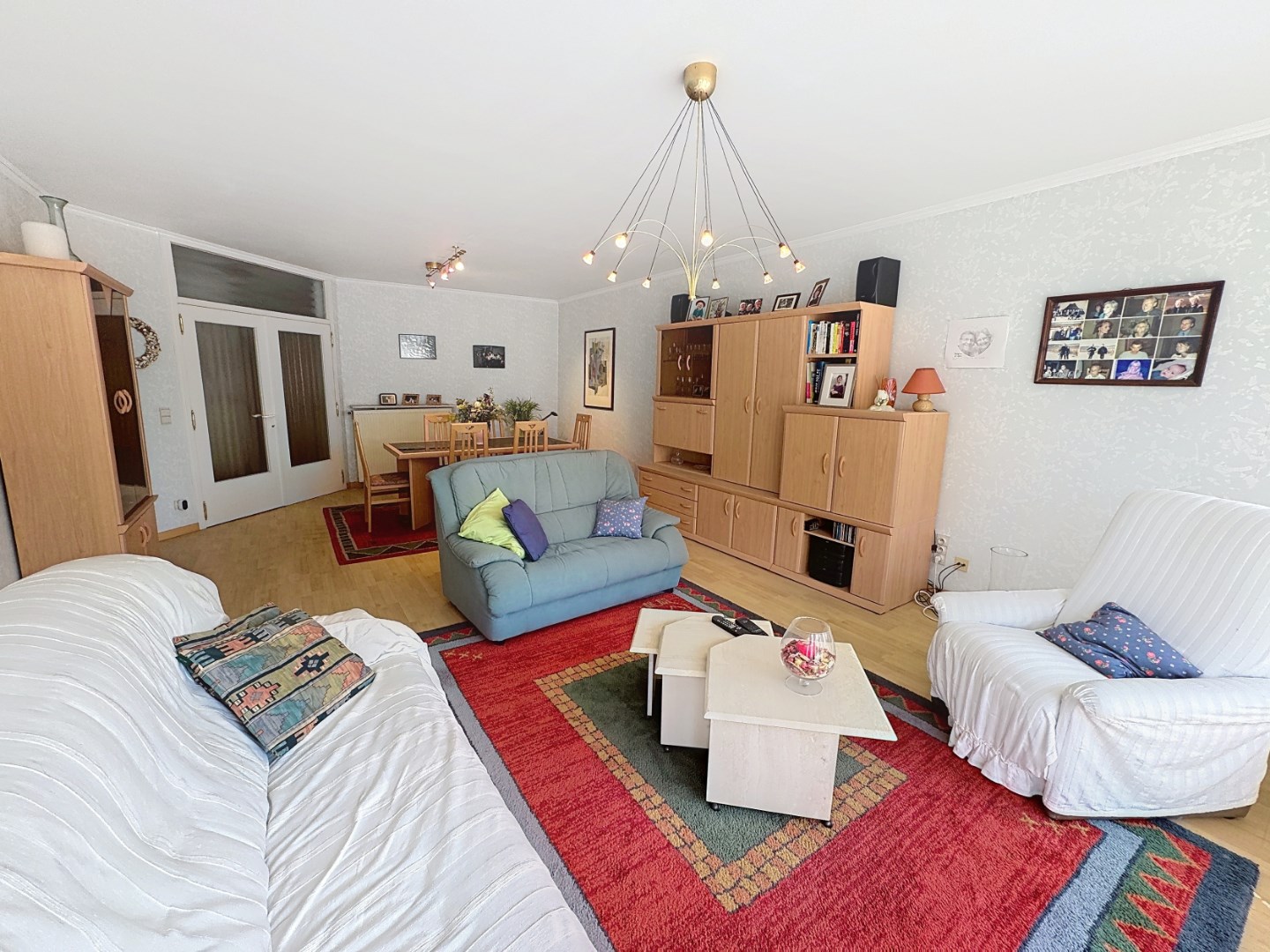 Ruim appartement gelegen aan de achterzijde van de Zeedijk 
