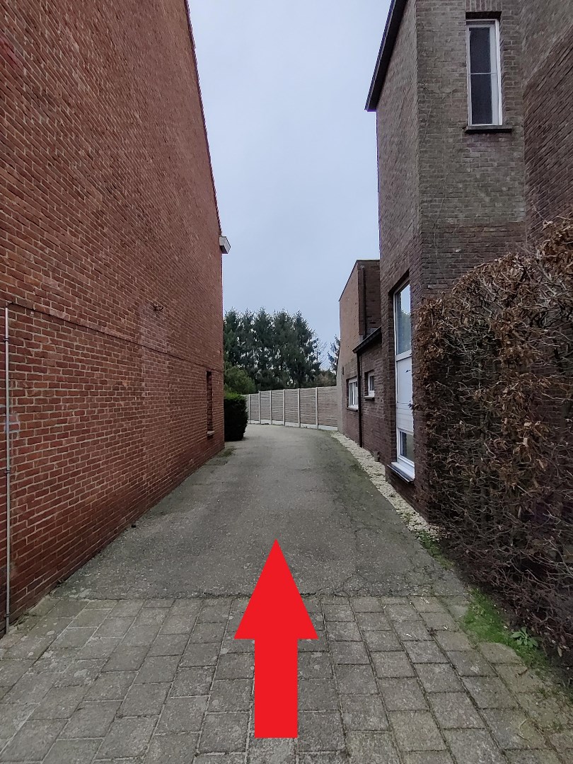 Opslagruimte (+/-150m&#178;) te huur in Geel-Bel! 