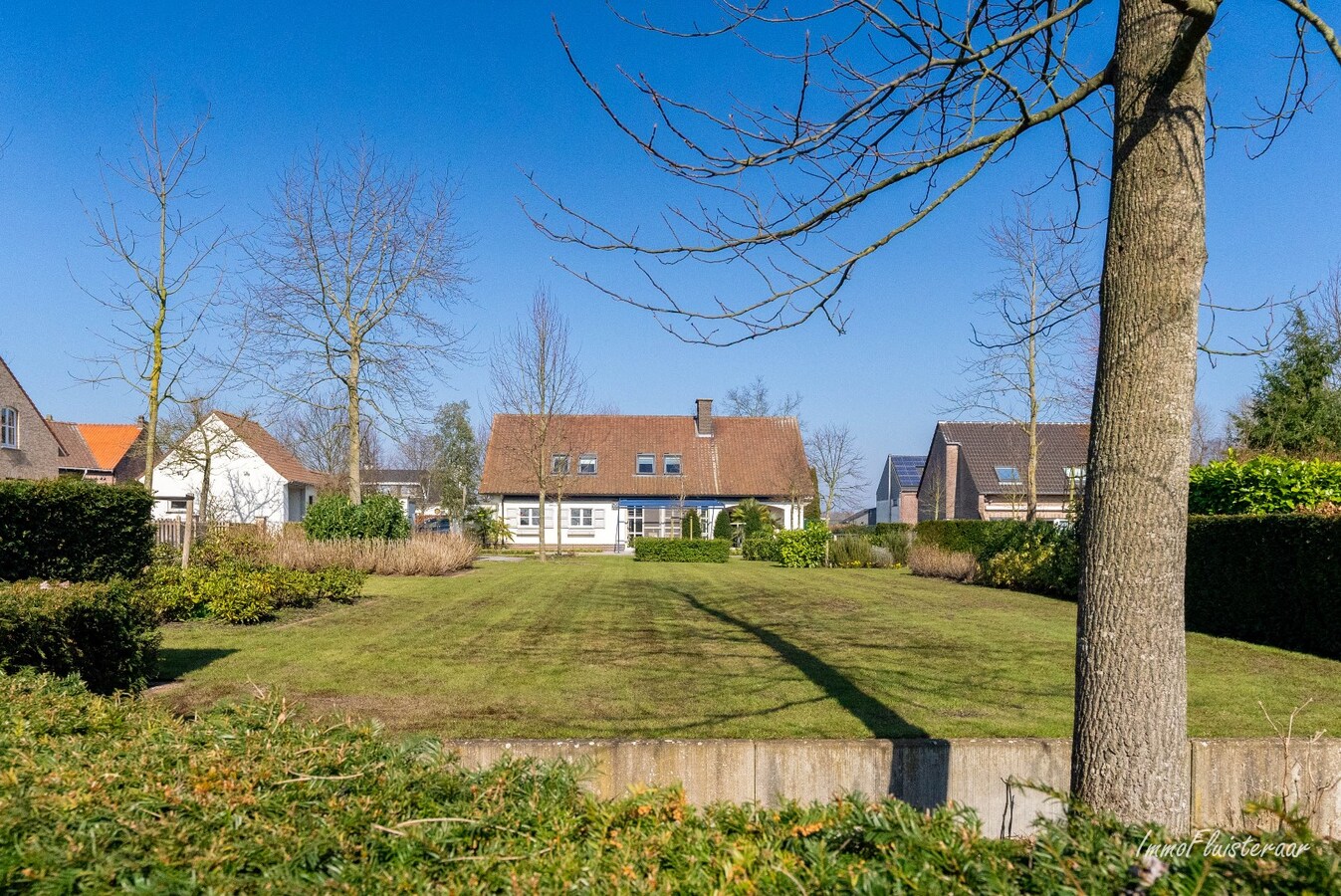 Beautiful renovated house with outbuildings and horse facilities on approximately 1.3 hectares in Kortenaken (Flemish Brabant) 