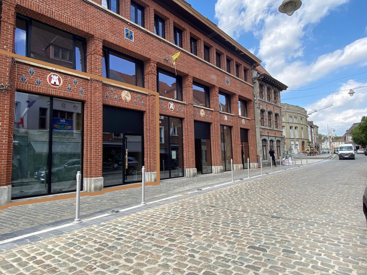 Surface commerciale (+/- 193m&#178;) lou&#233;e CASCO ! 