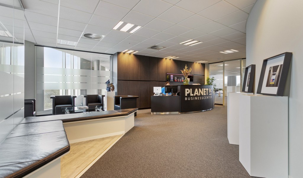 Recent kantoorgebouw te koop op topligging in Gent