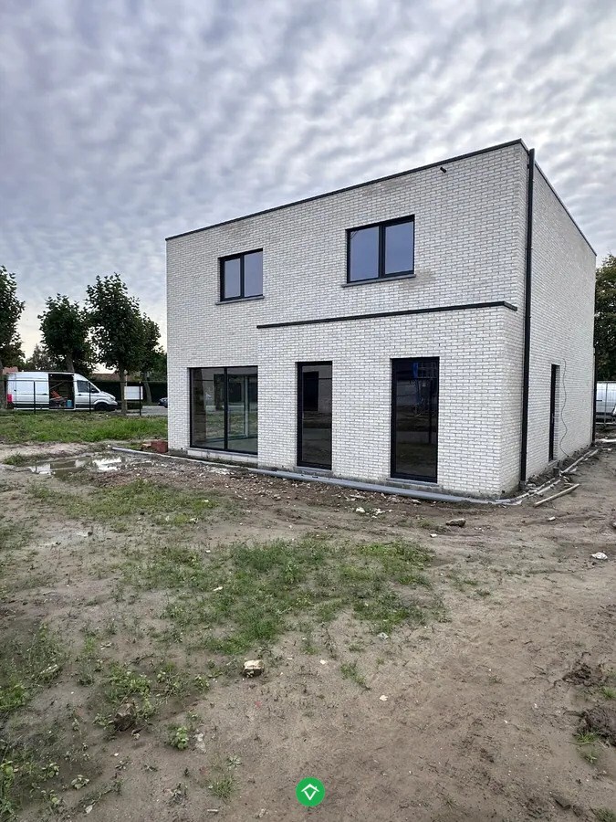 Open nieuwbouwwoning met 4 slaapkamers te Koekelare 