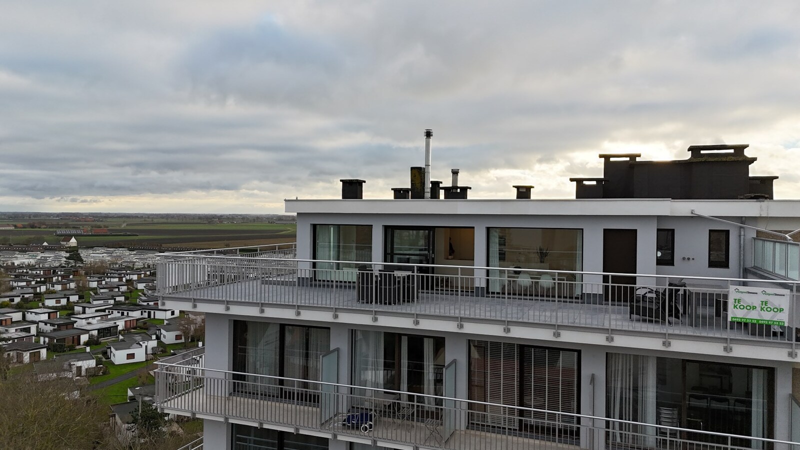 Adembenemende penthouse met panoramische vergezichten te Westende 