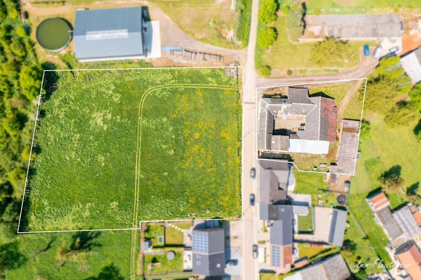 Ferme carr&#233;e &#224; r&#233;nover sur environ 60 ares &#224; Borlo (Gingelom) 