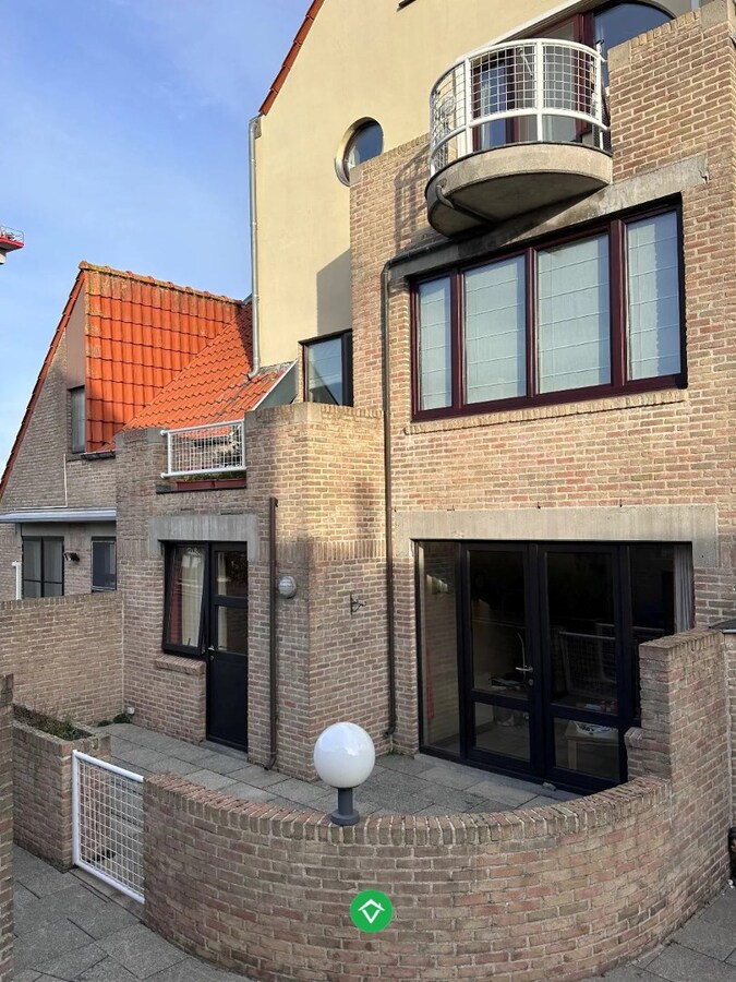 Appartement met 2 slaapkamers en terras in centrum Koekelare 