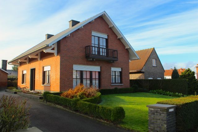 Villa verkocht in Zomergem
