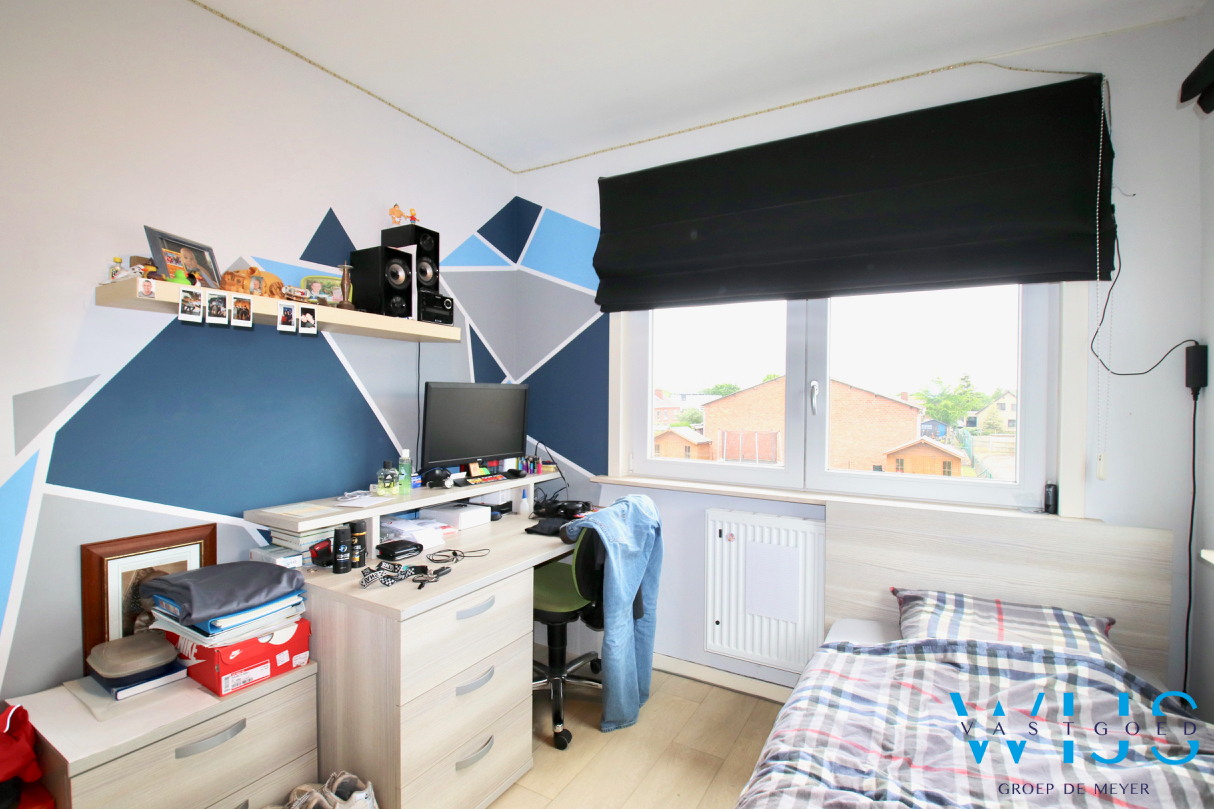 Instapklaar woonhuis met 3 slaapkamers &amp; tuin te ERTVELDE ! 