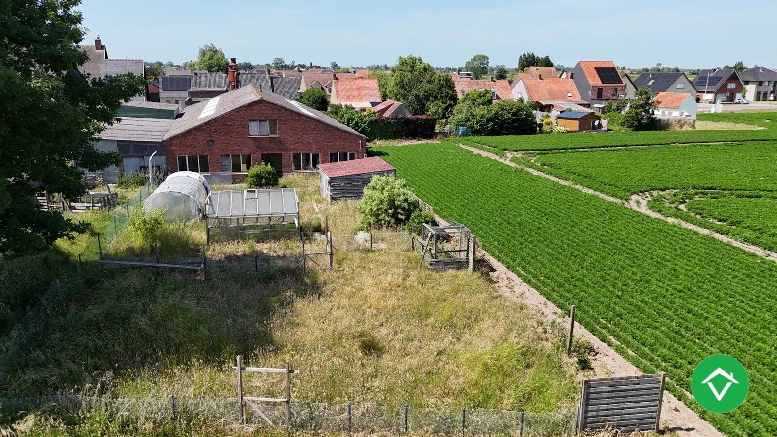 Ruime open bebouwing met 3 slaapkamers op groot perceel in Koekelare 