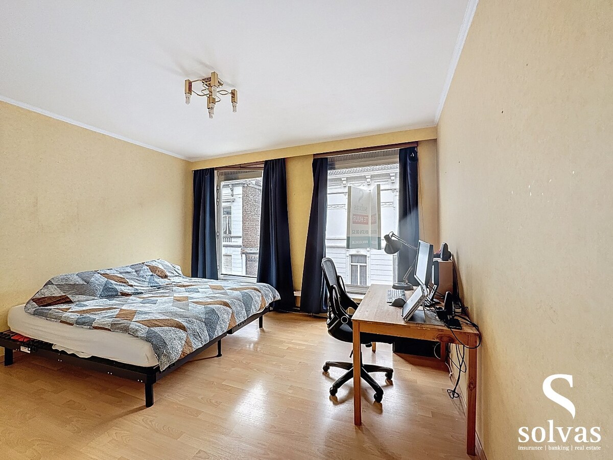 Ruim duplexappartement met terras en garage in centrum Zomergem 