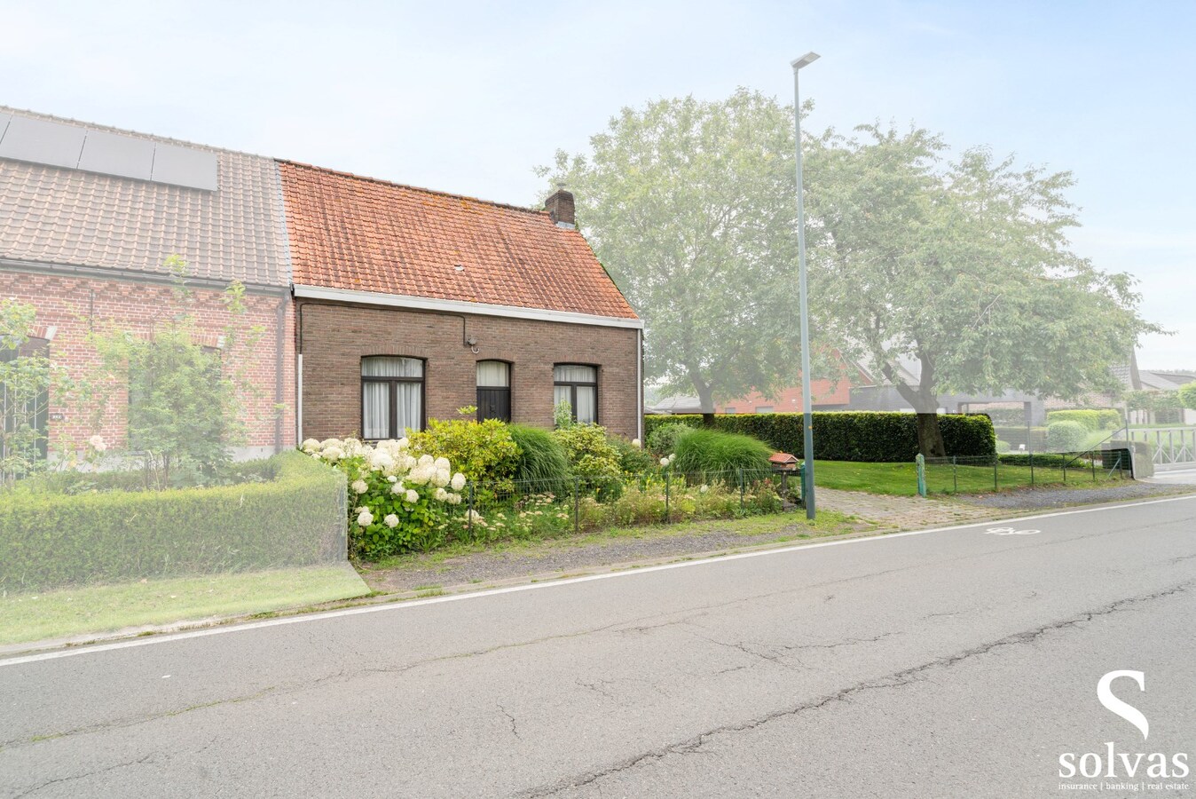 Te renoveren woning op perceel van 1270m&#178; 