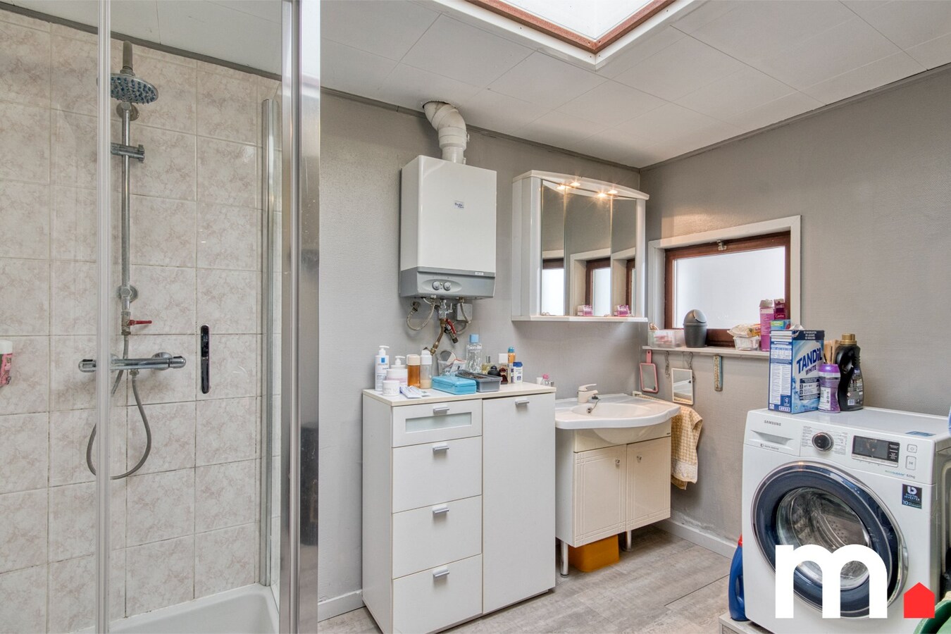 Ruime, centraal gelegen woning te Heule ! 