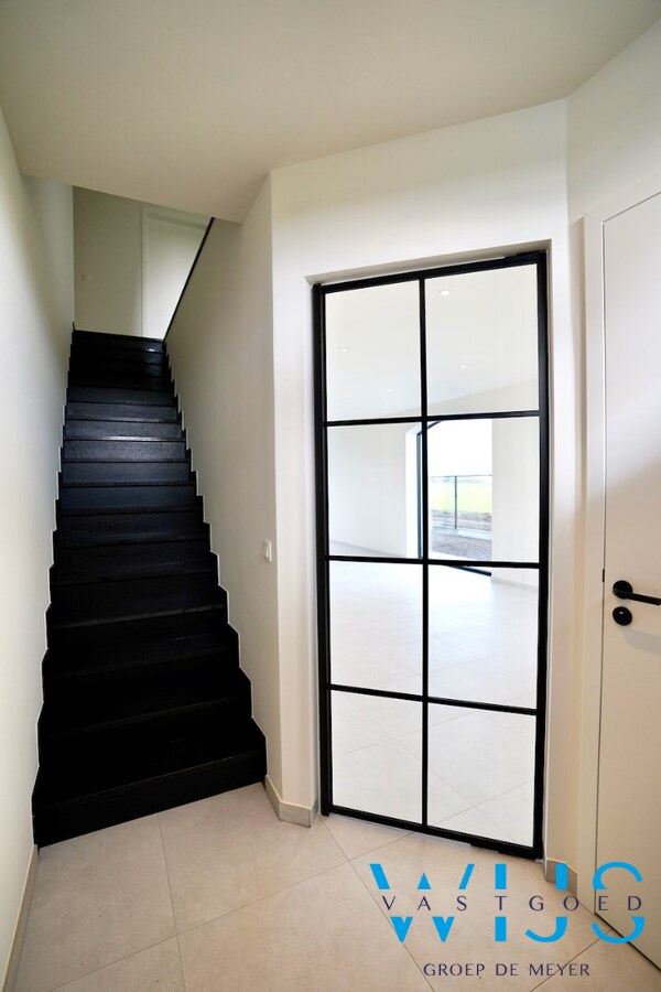 Zeer ruime nieuwbouw op 510m&#178; te ASSENEDE/BASSEVELDE! 