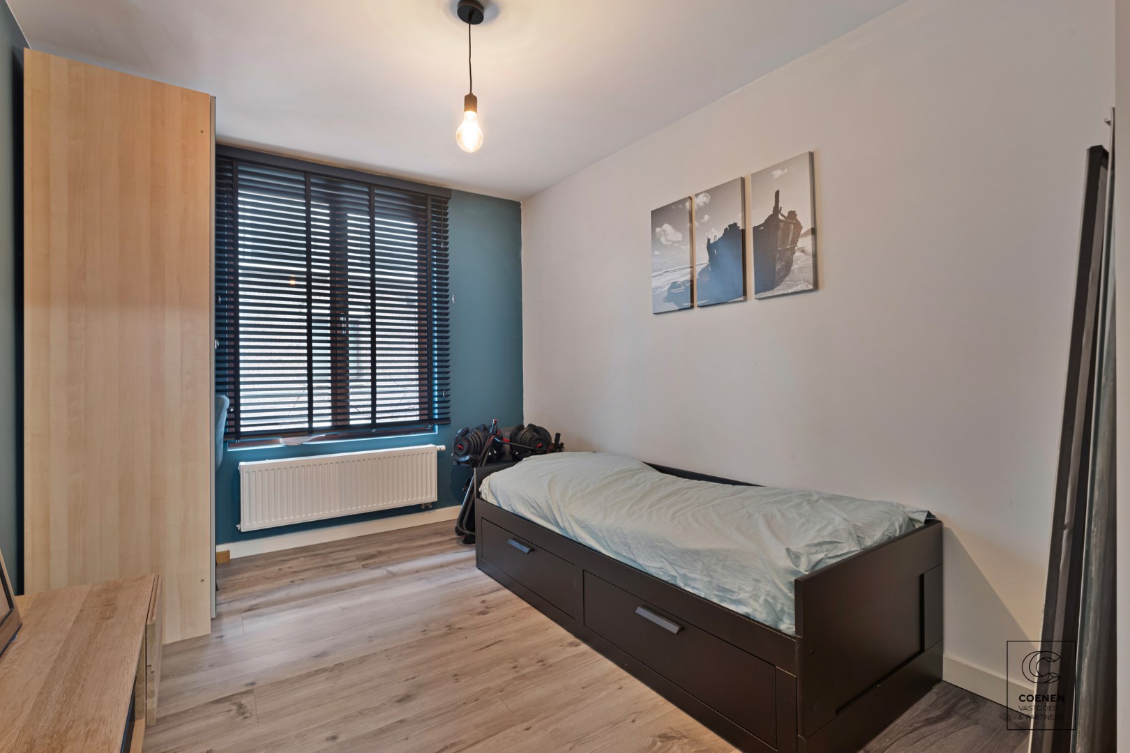 Duplex-appartement met 3 slpk&#39;s, bew opp van 196 m&#178;, stadstuin EN garage! 