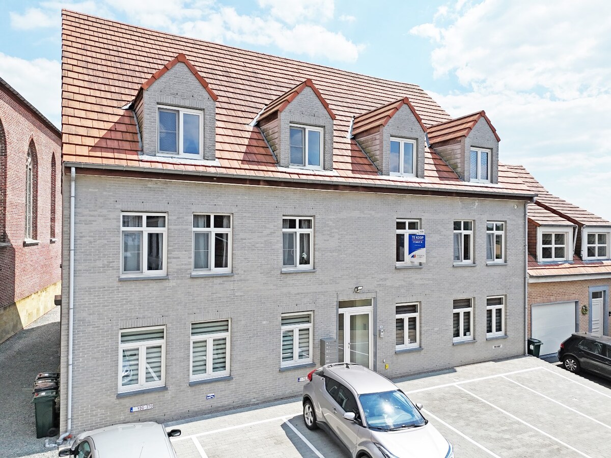 Recent (2021) en energiezuinig tweekamerappartement te Lierde 