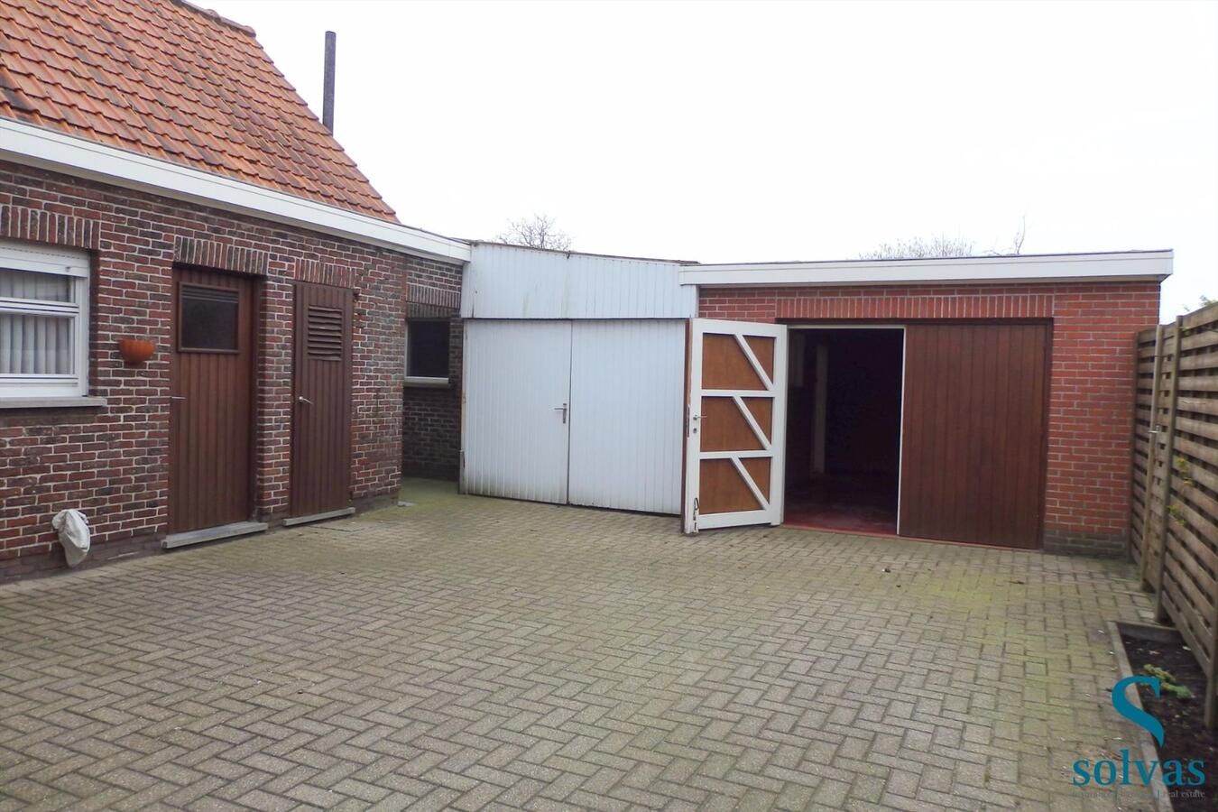 OB met rustige ligging nabij centrum Zomergem 