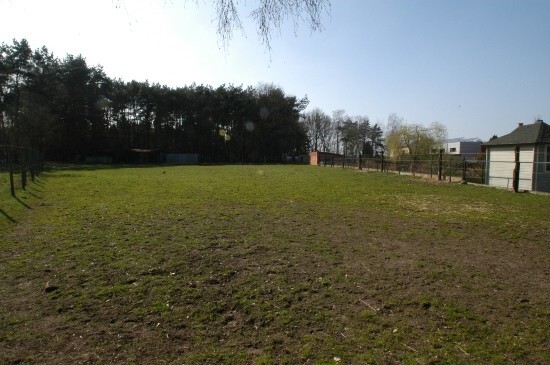 Boerderij met stallen en paddock op ca. 3.335m&#178; 