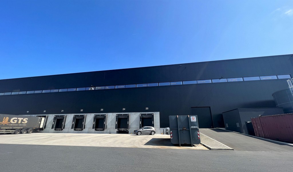 Opslagruimte te huur in industriezone Kluizendok te Evergem