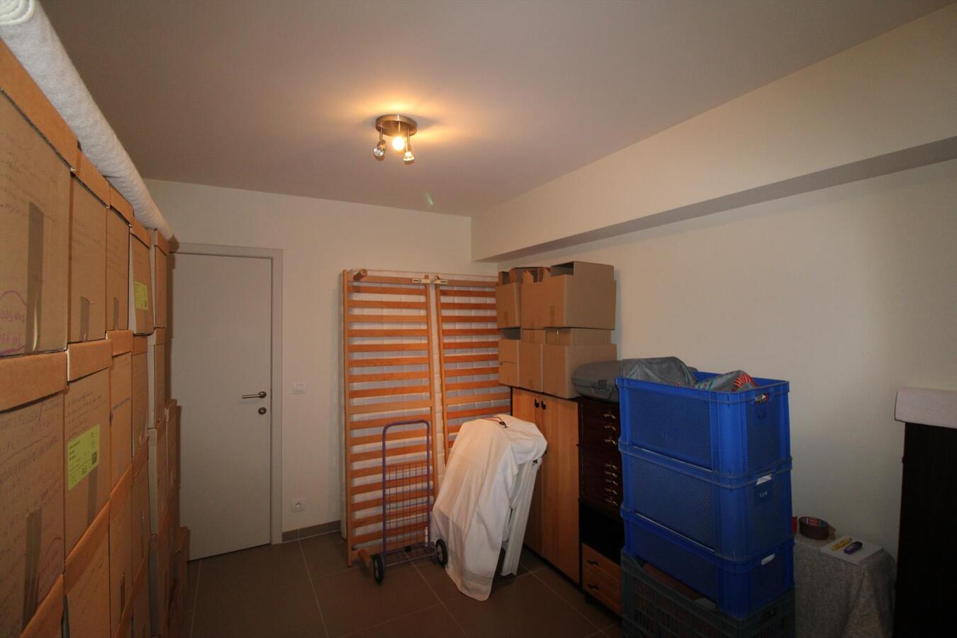 Appartement met 3 slaapkamers en garage in centrum Roeselare 