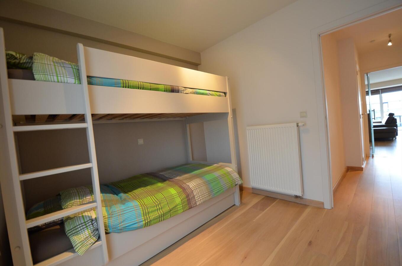 Knap afgewerkt, heel recent appartement te Oostduinkerke-Bad! 