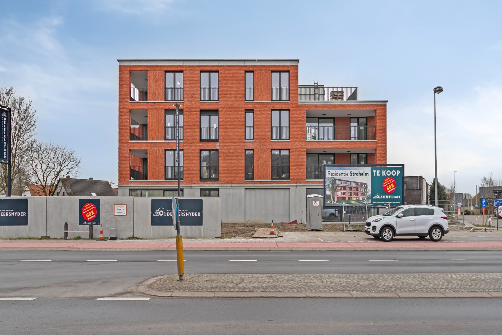 Nieuwbouwappartement met twee slaapkamers, terras en ondergrondse autostaanplaats te koop in Zulte 