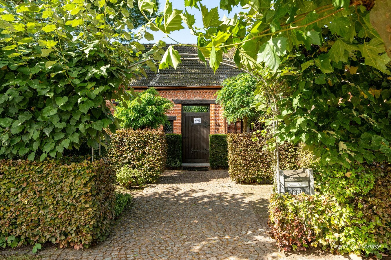 Authentieke hoeve met stalgebouw op ca. 3.290 m2 te Balen (Mogelijkheid tot aankoop van aanpalende bouwgronden) 