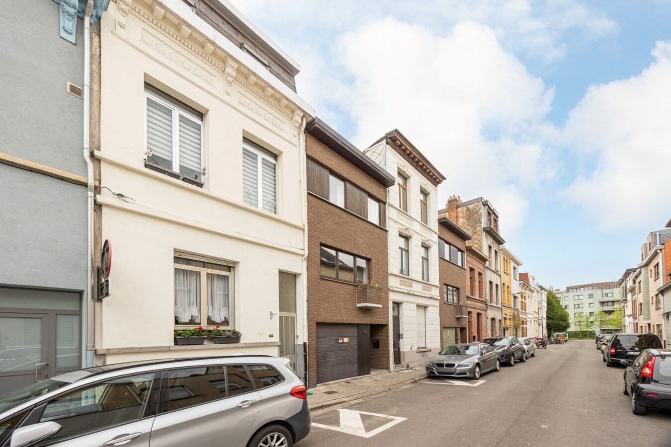 Woning met 2 slaapkamers, garage en terras 
