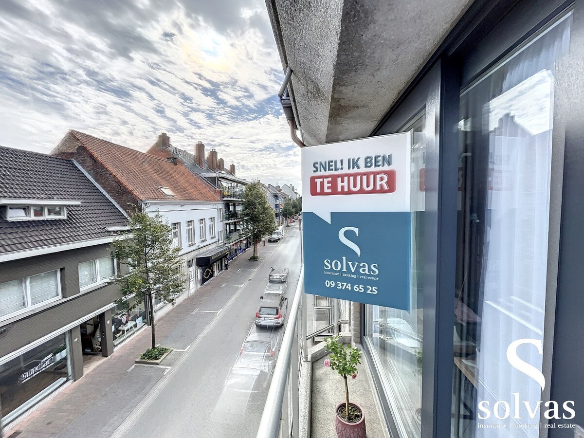 Ruim instapklaar appartement met 3 slaapkamers in het centrum van Aalter 