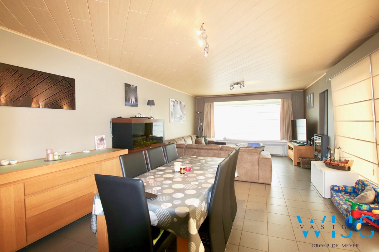 Woonhuis met 6 slaapkamers op TOPlocatie te EVERGEM ! 