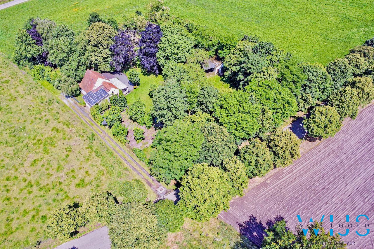 Unieke hoeve in het centrum van Ertvelde ! 