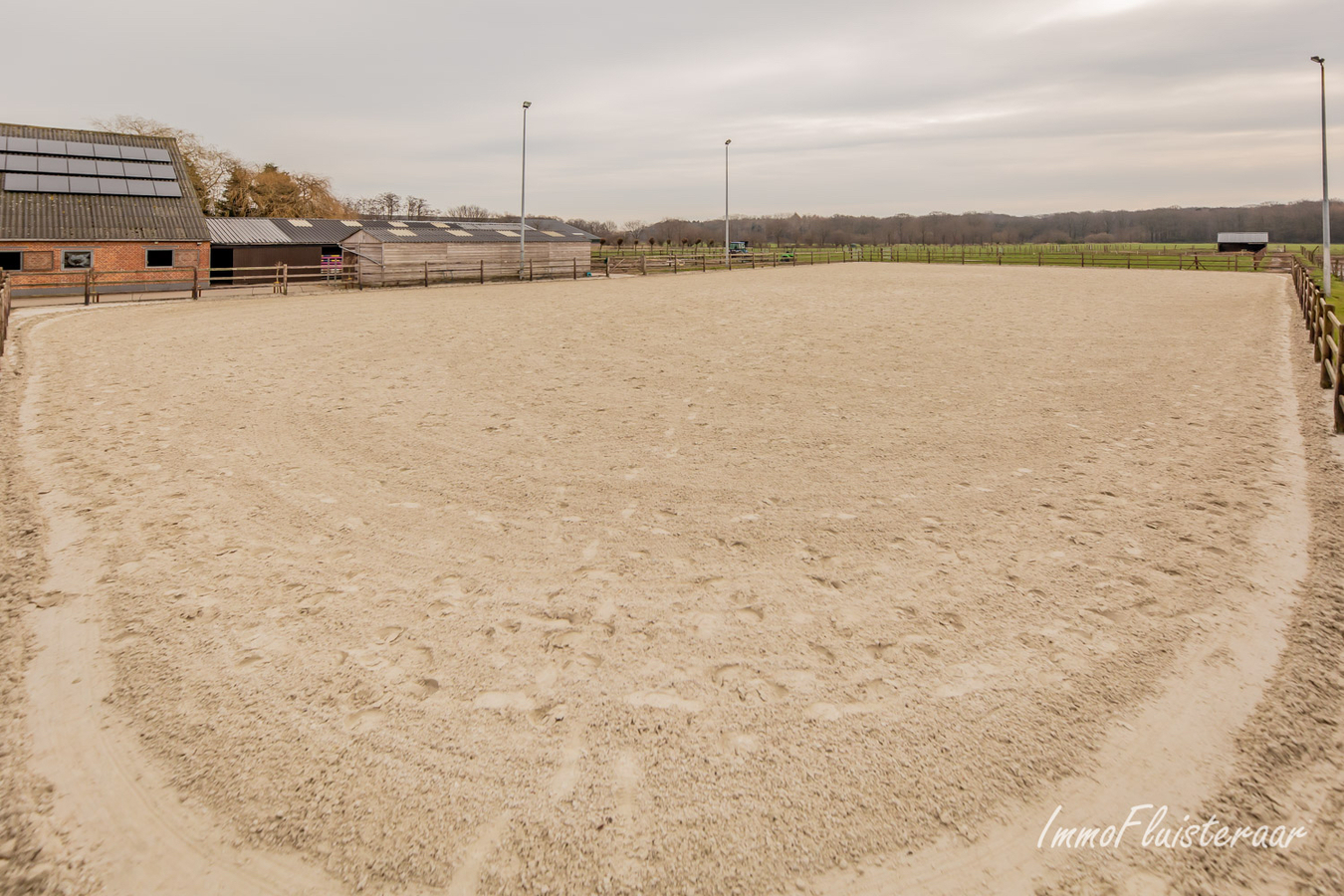 Charmante woning met paardenaccommodatie op 3,7ha te Rijkevorsel 