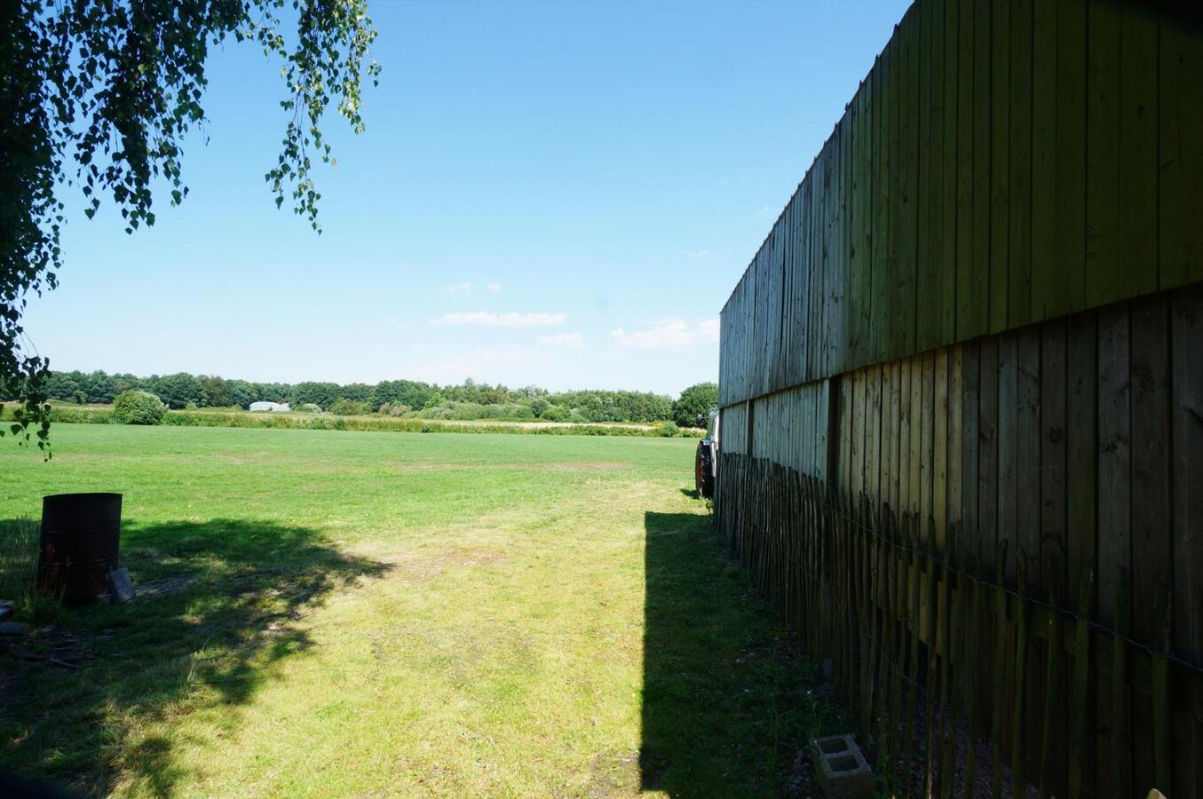 Farm sold in Weelde