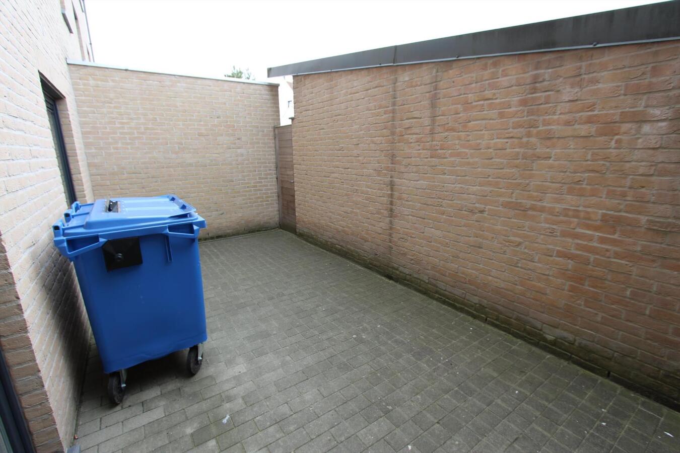 Gelijkvloers appartement met terras in centrum Gistel 