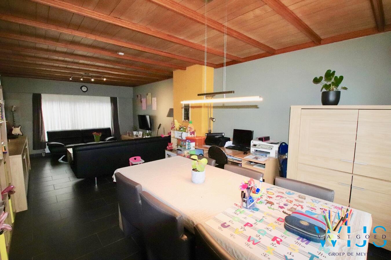 Praktische halfopen bebouwing met 3 slaapkamers te Rieme/ERTVELDE ! 