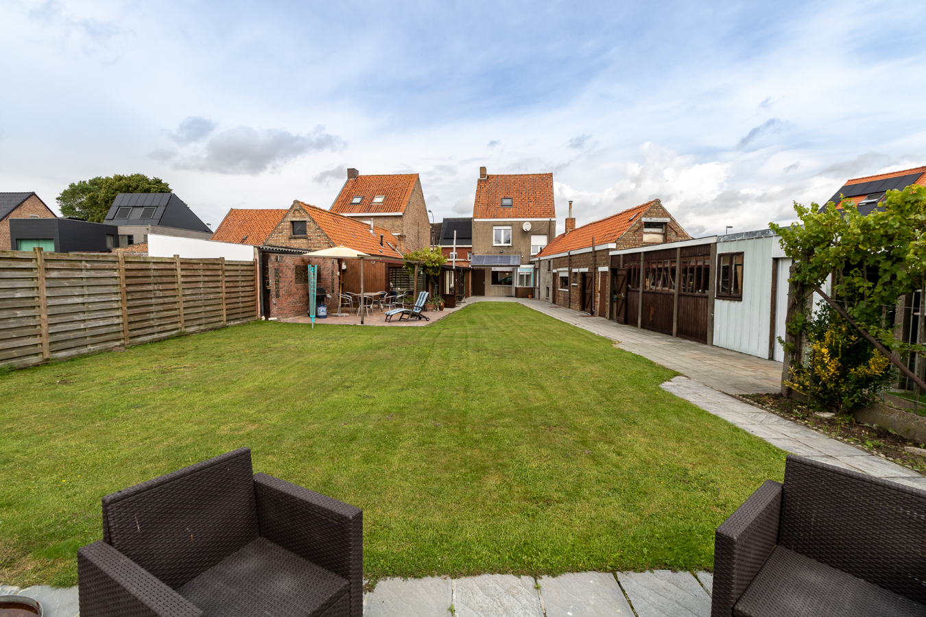 Woning met 4 slaapkamers op 1273 m&#178; te Koekelare 