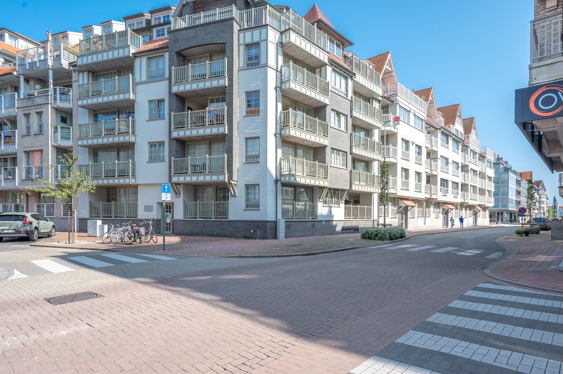 Appartement avec 2 chambres &#224; coucher et des terrasses situ&#233; au Zoutelaan &#224; Knokke. 