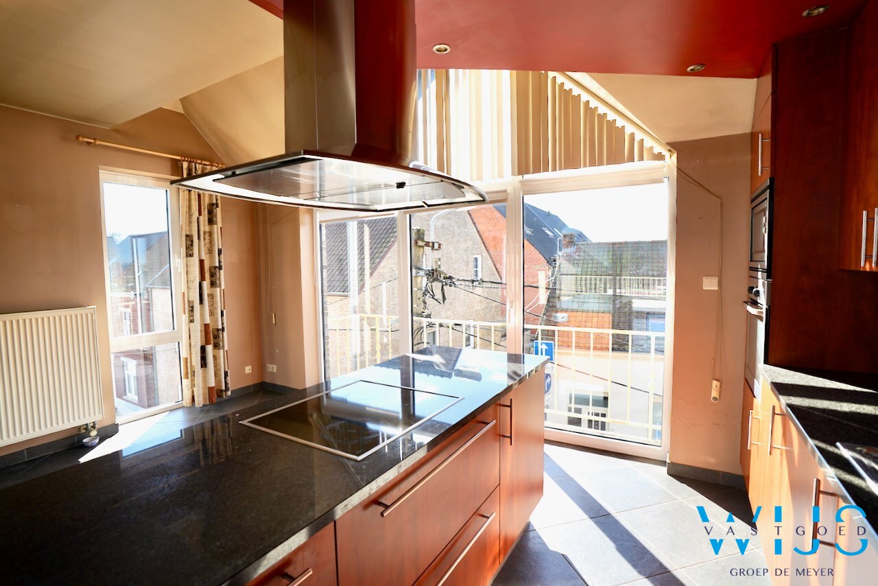 Tof 2 slaapkamer appartement in centrum ERTVELDE ! 
