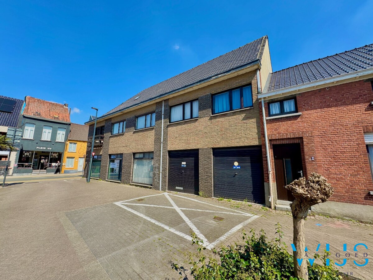 Ruime woning met handelsmogelijkheid in centrum Assenede 