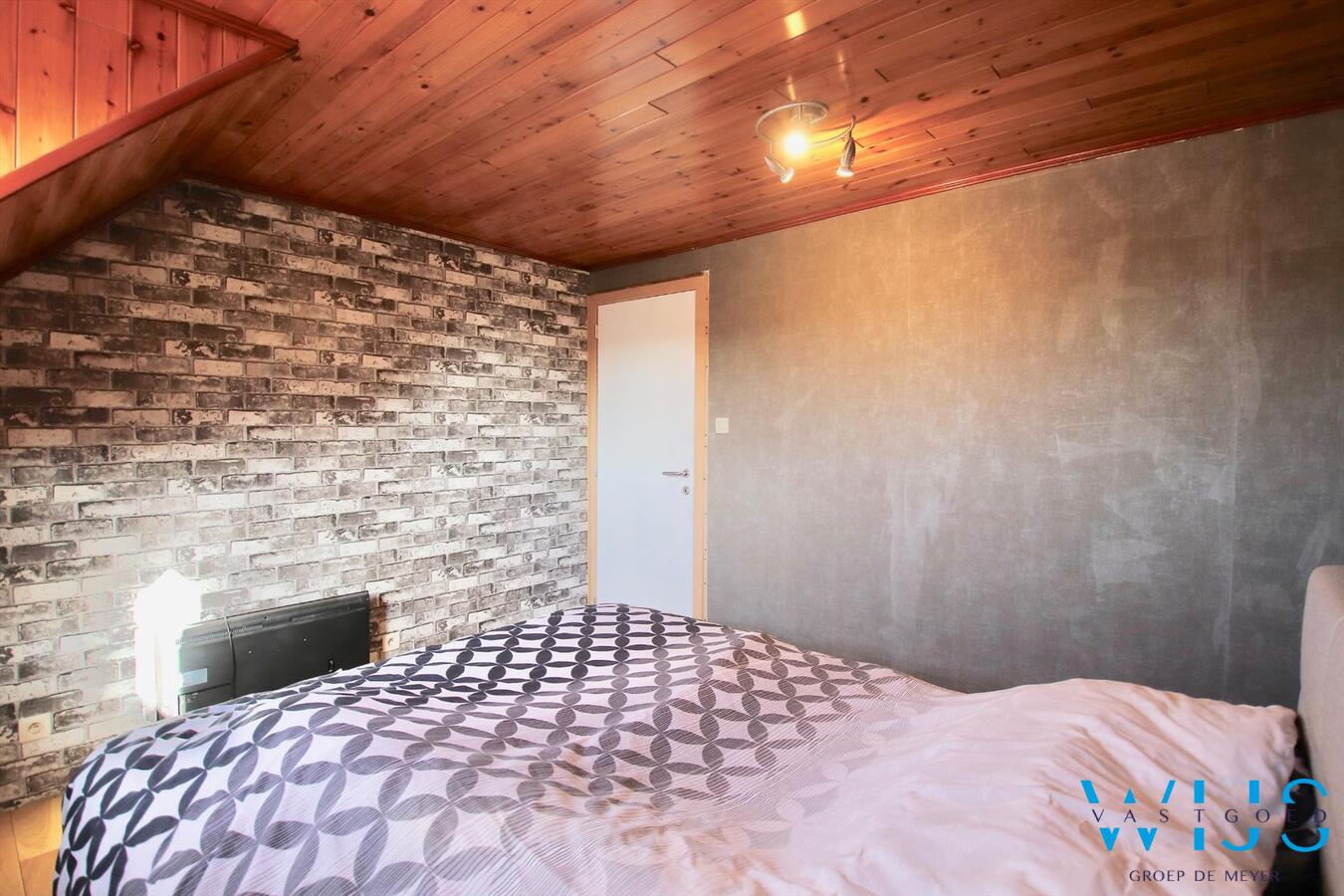 Gerenoveerd woonhuis op toplocatie in Zelzate! 
