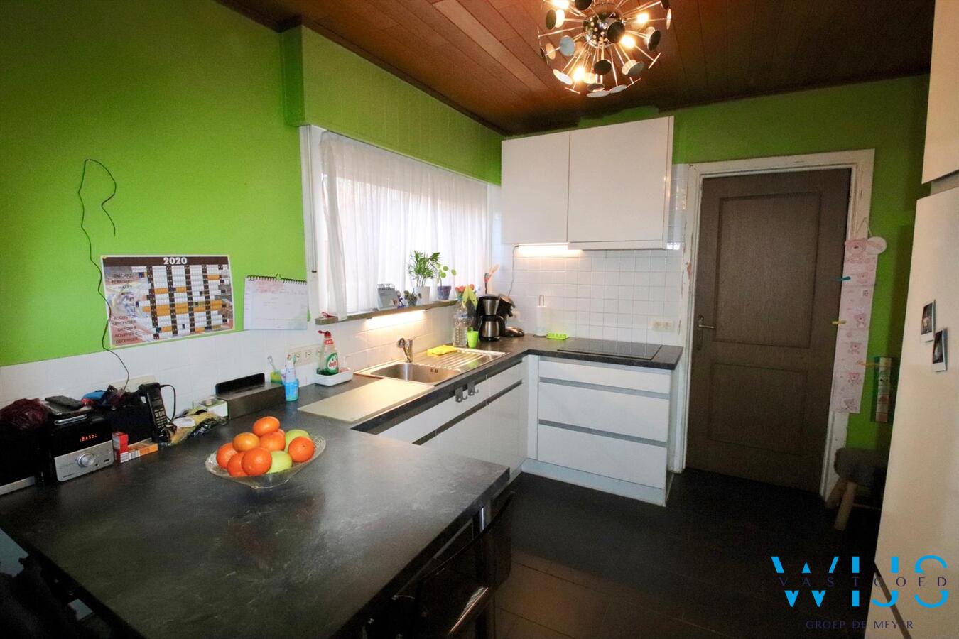 Praktische halfopen bebouwing met 3 slaapkamers te Rieme/ERTVELDE ! 