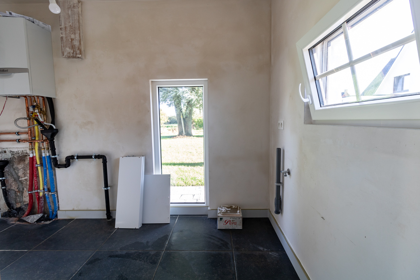 Gerenoveerde gezinswoning met 4 slaapkamers te Koekelare 