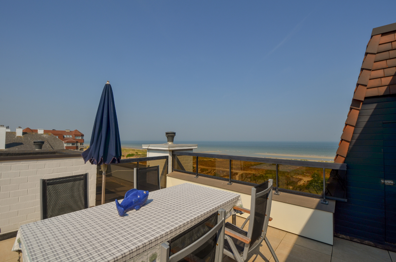 Exclusieve penthouse in de Res. Oostduinkerke Plaza met uniek zeezicht 